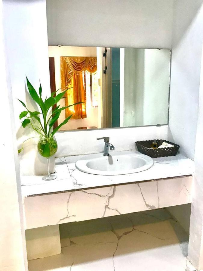 Golden River Resort Sihanoukville Bagian luar foto