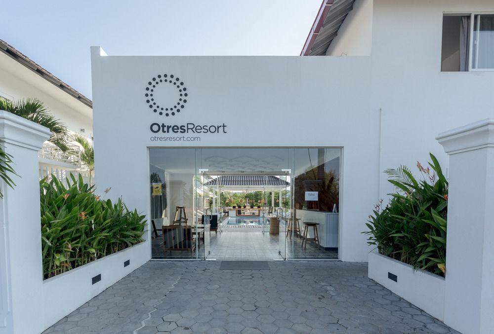 Golden River Resort Sihanoukville Bagian luar foto